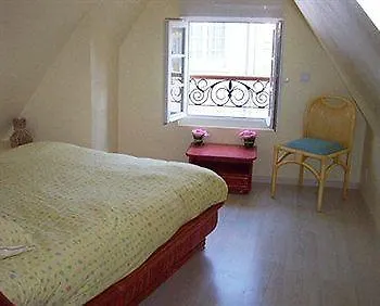 Panzió Aggarthi Bayeux