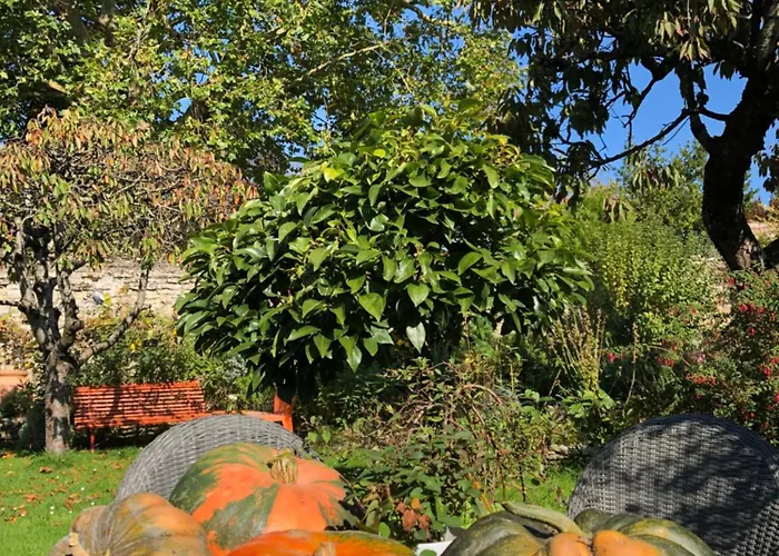 Aggarthi Bed & Breakfast 3*