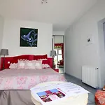 Aggarthi Nocleg ze śniadaniem 3*