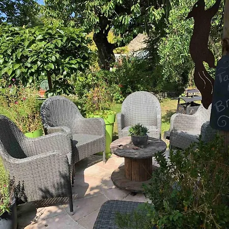 Aggarthi Bed and Breakfast Μπαγιέ