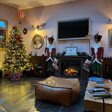 Aggarthi Nocleg ze śniadaniem Bayeux